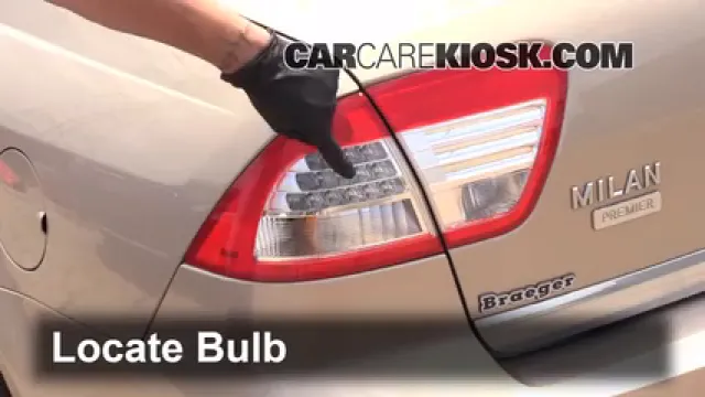 2006 Mercury Milan Premier 3.0L V6 Éclairage Feux de position arrière (remplacer ampoule)